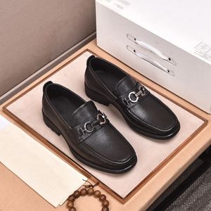 4model Style de luxe Designer chaussures habillées pour hommes flambant neuf chaussures décontractées d'affaires sans lacet chaussures en cuir grande taille pour hommes chaussures de fête de mariage 38-46