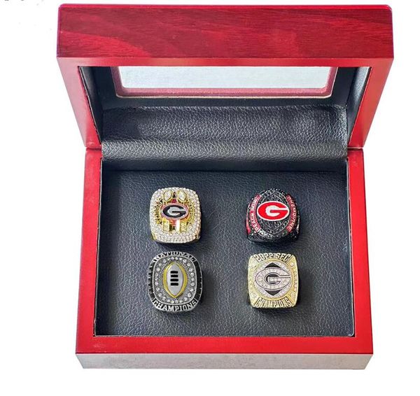 4pcs 2022 2023 Georgia Bulldogs National SEC Team Champions Bague de championnat avec boîte d'affichage en bois Souvenir NCAA Hommes Fan Cadeau