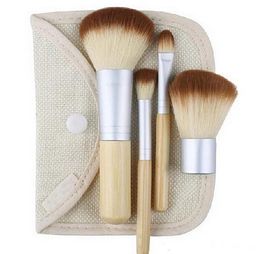 4 stks Bamboe Handvat Make-up Borstel Set Cosmetica Kit Poeder Blush Make-up Borstels Styling Tools Face Care