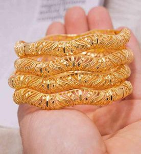 4 stuks Dubai armbanden Afrika gouden armbanden voor vrouwen mannen gouden kleur armbanden Afrikaanse bruiloft bruid armbanden sieraden cadeau 2101069998