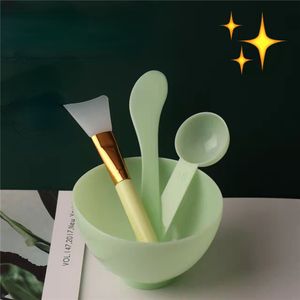 4PCS Face Mask Mixing Bowl Set DIY Mask Mixing Tool with Silicone Facial Mask Bowl Makeup Brushes Spatula Beauty Skin Care