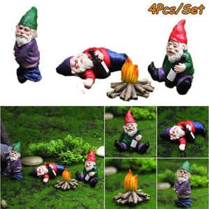 4pcs Fairy Garden Drunk Gnomes Miniature Ornements Set Mini Nain Bonfire Statues pour Jardinière Flowerpot Decor Accessoires 210607