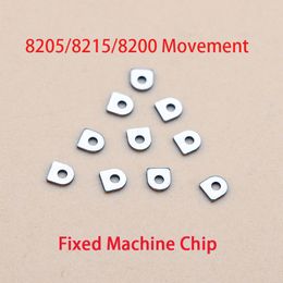 4pcs Fixation Vis de puces de machine fixe s'adapter à 8200 8215 8205 Mouvement de la montre Assemblage du marché secondaire Remplacez les pièces MOVT