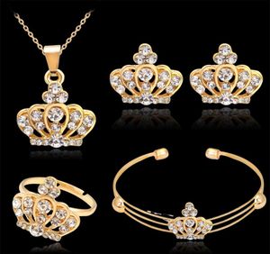 4PCS sieraden set 18K goud gevulde Oostenrijkse krimenskroon hanger ketting met kettingbakbak met sieraden set voor bruiloft3862904