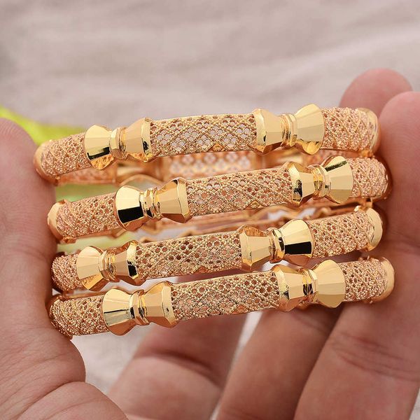 4pcs / lot Petit Papillon Afro Bracelets Or Couleur Bracelet pour Femmes Dubaï Mariée Mariage Bracelet Africain Arabe Bijoux Moyen-Orient Q0717