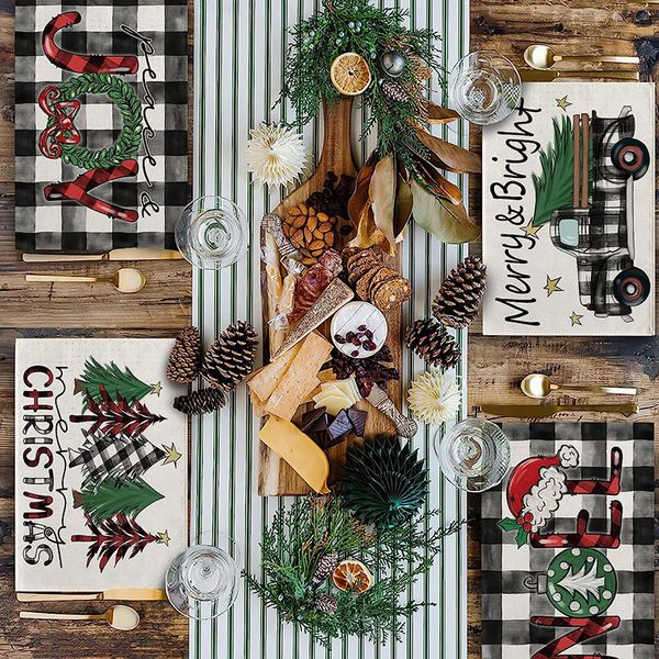 4 manteles individuales con diseño de cascanueces y bolas de Navidad, juego de 4 manteles individuales de 12.0 x 18.0 in, para fiestas, cocina, comedor, decoración