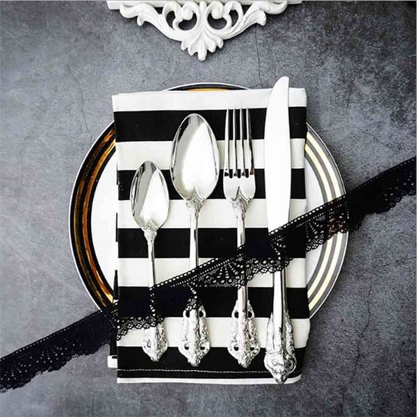 4 pièces/ensemble vaisselle couverts ensemble dîner cuisine accessoires Style haute qualité 304 acier inoxydable européen Royal élégant 210423