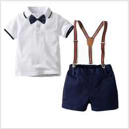 4 stks sets voor jongens kleding set gentleman stijl zomer jongens kleding T-shirt + Bowtie + shorts + beugels Kids pak kinderen outfits