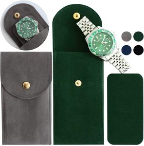 4pcs Watch Board Base for Men and Women Portable Velvet Watch Pouch Watch Rangement Sac de rangement et organisateur 4-Green 240428