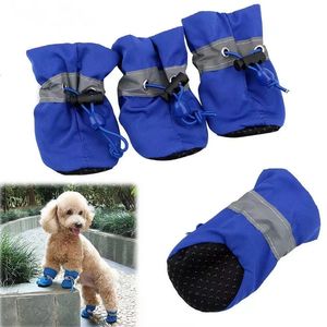 4PCSSet Waterdichte Pet Dog Shoes Antislip Rain Boots Footwear For Small Cats Dogs Puppy Booties Paw Accessories 240411