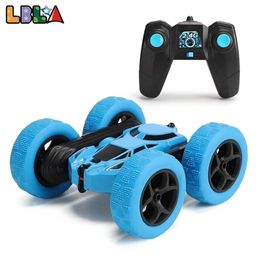 4WD RC Cascadette 24G Radio Remote Control Car Double côté RC Car 360 ° Inversion Véhicule Modèle Toys for Children Boy Gifts 220815