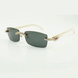 Óculos de sol de diamante de 5,0 mm 3524012 com pernas de chifre de búfalo branco natural e lentes de 56 mm