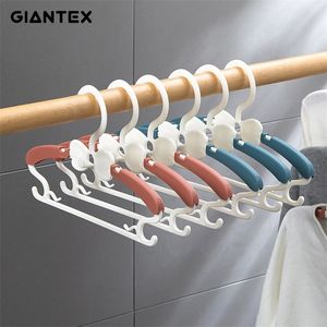 5/10 / 20 stks Kinderkleding Hanger Racks Draagbare Plastic Display Hangers Winddicht Kinderen Jassen Hanger Babykleding Organizer 220408