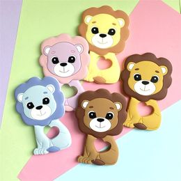 5/10 pièces Silicone Lion bébé dents né soins pour bébé accessoires de qualité alimentaire dentition bébé pendentif fabrication de bijoux bébé jouets 231225