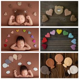 5/6/7/9/10 PCS/SET Pasgeboren DIY Handmade Baby Wool Filt Dinosaur Stars Love Heart Doll Photography Studio Props L2405