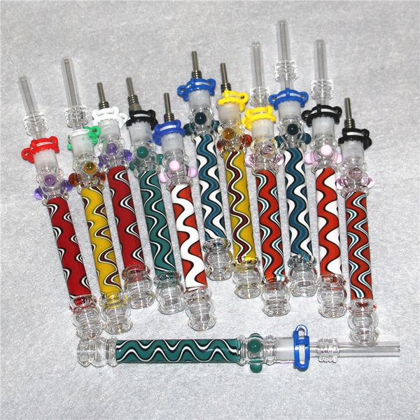 Kits de nectar de verre de narguilés de 5,7 pouces avec joint de 10 mm Pointes de quartz Ti Nail concentrent dab paille nectar pipe plates-formes pétrolières bangs en verre attrape-cendres