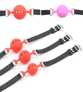 5 couleurs 3 tailles créatives BDSM Bondage Toys Open Mouth Silicone Ball Gag avec trous Strap en cuir Contrraintes érotiques esclaves Toys3532982