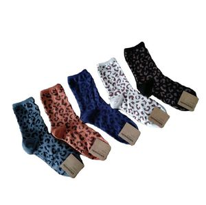 13 couleurs imprimé léopard chaussettes accessoires filles femme automne hiver chaud chaussette Animal texturé femmes moyen zèbre rayures chaussettes