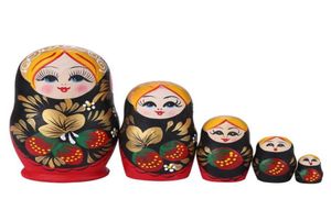 5 couches Matryoshka Doll Strawberry Girls Girls Russian Nesting Dolls for Baby Gifts Home Decoration298R8426569