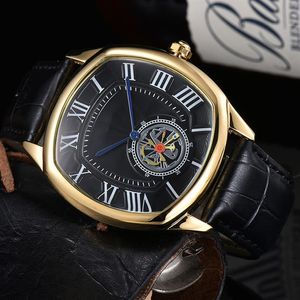 5-Mens eenvoudige horloges Stopwatchgift lederen band Quartz Movement Hoogwaardige Fashion Business Sports Leisure Cocktail Watch229Q