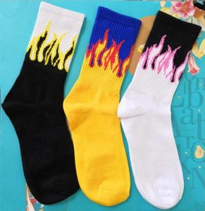 5 paires hommes Fashion Hip Hop Hit Color on Fire Crew Socks Red Flame Blaze Power Torch Warmth Street Skateboard Cotton8182414