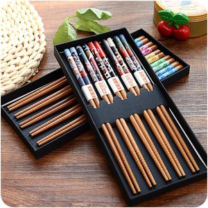 5 paar set bamboe chopsticks servies niet -slip Japans natuurlijk hout sushi voedsel multi color huishouden lang 240422