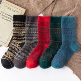 5 paires automne hiver Sable velours petit Triangle à fines rayures Vintage hommes laine chaussettes épaissie ethnique décontracté 240112