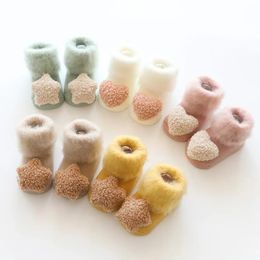 5 paires/lot hiver bébé chaussettes polaire épaissie garder au chaud distribution antidérapant solide plancher né accessoires 240109