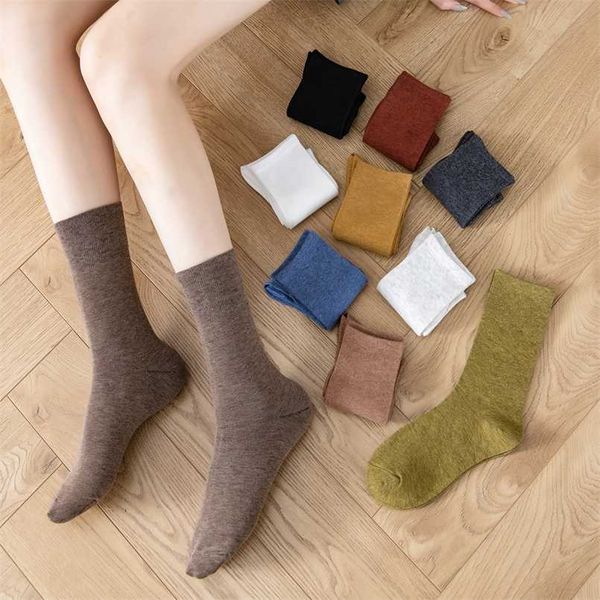 5 пар женских мягких дышащих носков, однотонные свободные носки, удобные средние цветные хлопковые носки, оптовая продажа 211221