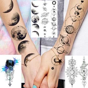 5 PC Tijdelijke tatoeages Wateroverdracht 3D -ster Black Planet Tree Tijdelijke tattoo -sticker voor S Women Men Men Wolf Lion Tree Tatoeages Foream Body Arm Tato Z0403