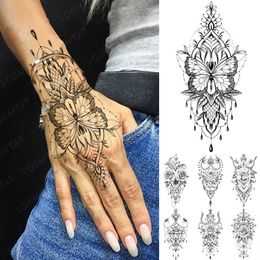 5 pc tijdelijke tatoeages waterdichte tijdelijke tattoo sticker vlinder lotus kant henna bloem flash tatto vrouwen mannen hand geschilderd body art nep tatoeages z0403