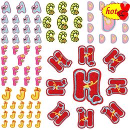 5/stücke/groß Nette Buchstaben Eisen auf Patches Baby Tier Blume Stickerei für Kleidung Parches Ropa Infantil Naszywki termoadhesivos