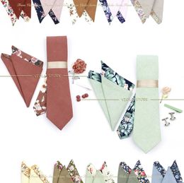 5 PCS Luxury Cotton Patchwork 7cm Tie Sets Brooch Pin Clip Hankie Couffe-Cuffe Links Men de mariage Cravat Floral Cravat Gift Accessory 240412