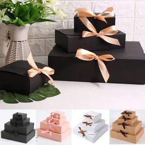 5 pièces / 10 pièces / Lot Boîte-cadeau noir Boîte d'emballage cadeau Blank Kraft Paper Taille personnalisée et modèle d'impression 231227