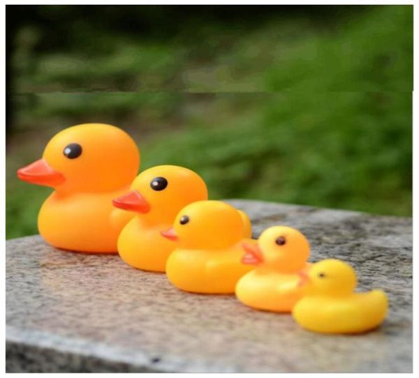 Juguete divertido para baño de bebé de 5 tamaños, Mini patos de goma amarillos con sonido, sonajero, piscina, baño para niños, juego de playa Toy7610633