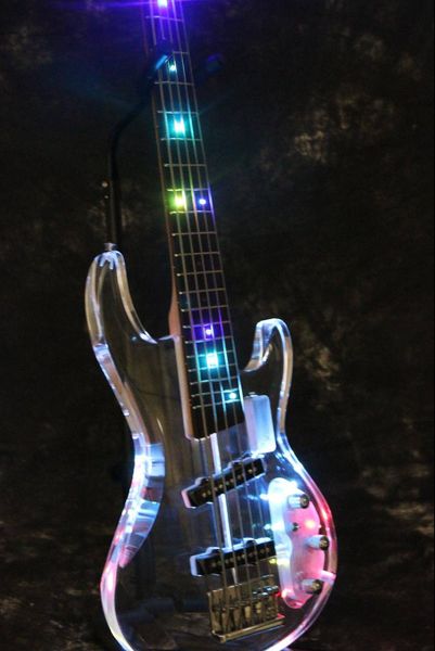 5 cordes Crystal acrylique Corps électrique Guitare avec LED multicolore Light New China Bass