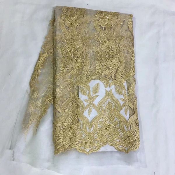 5 yardas PC Top Venta Blanco Tela de encaje neto francesa con cuentas y bordados de oro Material de malla africana para el vestido HS81