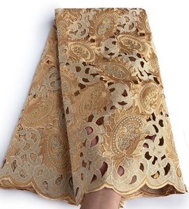 5 yards Gold White Handscut en dentelle africaine Beau Tissu de dentelle de couture de vêtements Nigeria avec beaucoup de pierres