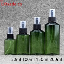 50-100 ml Vert en plastique Parfum Vaporisateur vide bouteille En gros au détail Originales Cosmétique Réglage de l'eau vaporisateur Emballage bouteille meilleure qualité