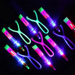 50 / 100pcs Amazing Light Toy Arrow Rocket Helicopter Flying Toy LED Toys Party Fun Gift Gift Rubber Band Catapult