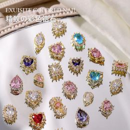 50/100 pièces de luxe Zircon Nail Art charmes aléatoire multi-formes cristal strass bijoux pour Nail Art décoration autocollant 3D charme 240307