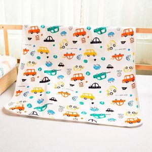 50*70 CM Middelgrote geboren Items Herbruikbare Cartoon Baby Changer Waterdichte Matras Katoenen Luier Aankleedkussen Bamboe Urine pad 240111