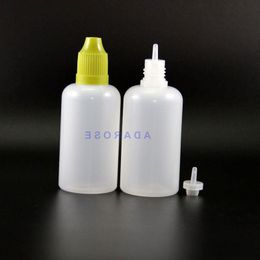 50 ML Lot 100 Pcs Flacons compte-gouttes en plastique de haute qualité avec bouchons et embouts à l'épreuve des enfants Safe E cig Squeeze Bottle long mamelon Mgnah