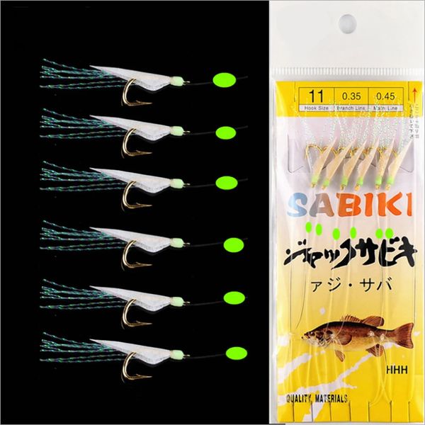 50 PacksSet Sabiki Rigs # 4 # 20 Hameçons Maruseigo barbelés en peau de poisson d'eau salée pour la pêche en mer lumineuse Leurre String Hook En gros 240312