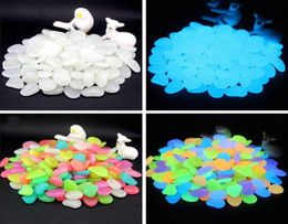 50 PCPack Luminous Stone Fluorescerende Aquarium Pebbles Fish Tank Garden Decoratie Luminous Stone 7972443