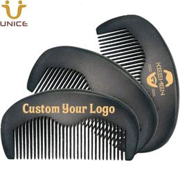 50 PCS Arrivée Men Black Beard Combs Personnalisé Laser Gravé Laser For Moustache Hair Whisker 240104