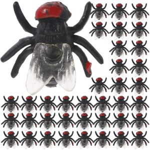 50 PCS Flying Toys Flies artificielles Prop