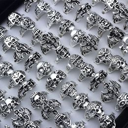 50 stuks/partij Schedel Skelet Gothic Lichtmetalen Ringen Punk Stijl Ringen voor Mannen Vrouwen Groothandel Ringen Sieraden 240313