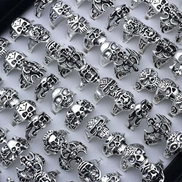 50 pièces/lot crâne squelette gothique alliage anneaux Style Punk anneaux pour hommes femmes gros anneaux bijoux 240313
