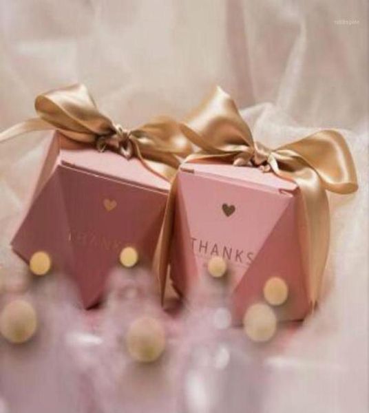 50 x Créative Pink Diamond Style Favors Boîtes de bonbons Bomboniera Sachet Sugar Chocolate Box Party Supplies Thanks Gift Box12525213